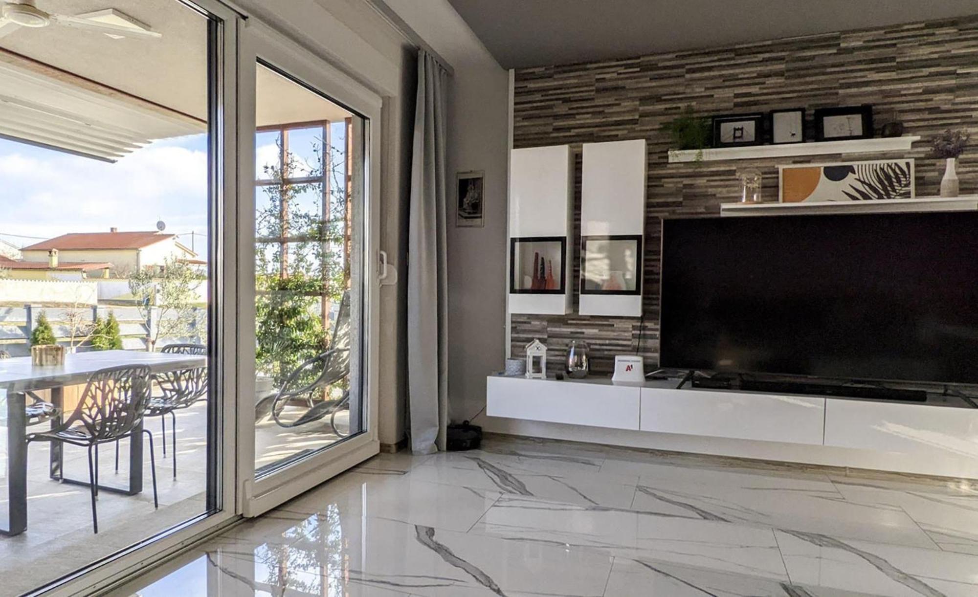 Villa Lily Galižana 외부 사진